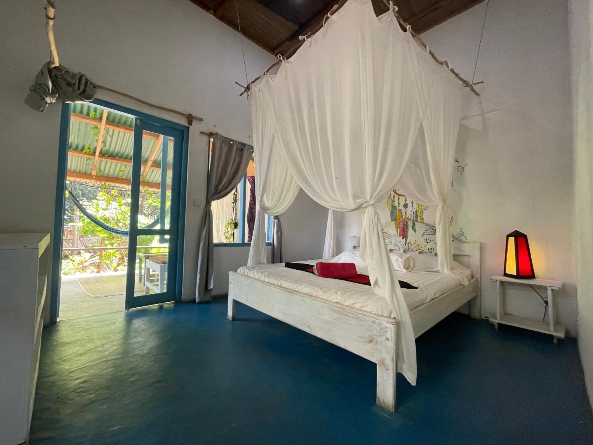 نيمبرالا Blu Oceano B&B, Italian Restaurant المظهر الخارجي الصورة